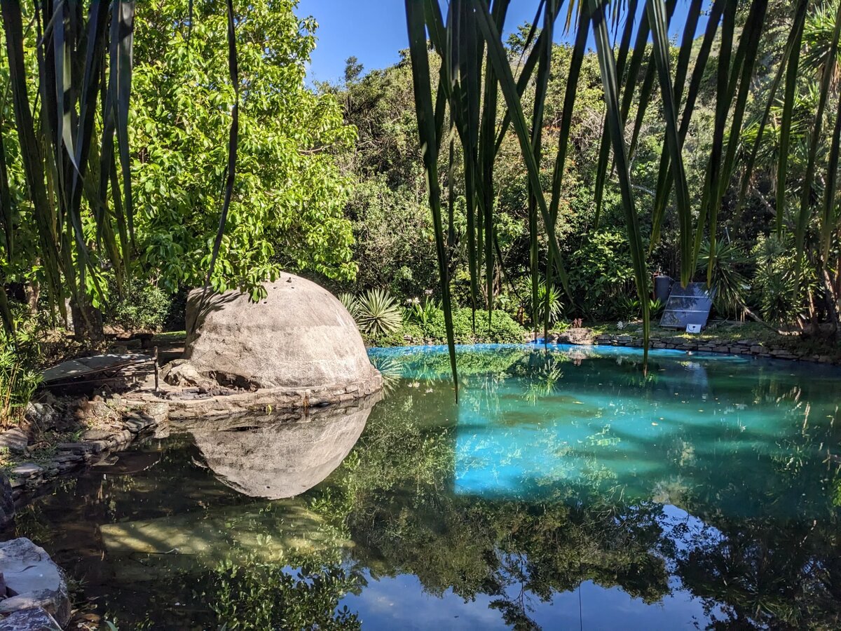 Swimming pond